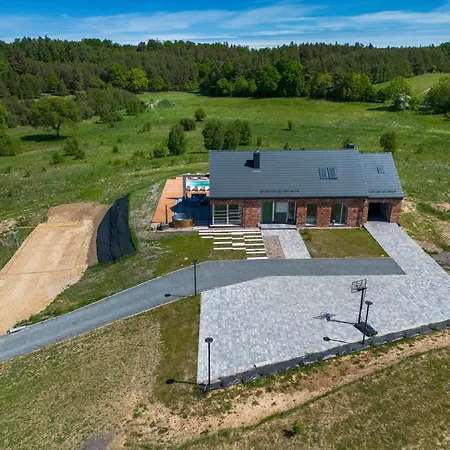 Villa Widokowka Slajkowo, Z Basenem, Balia Choczewo